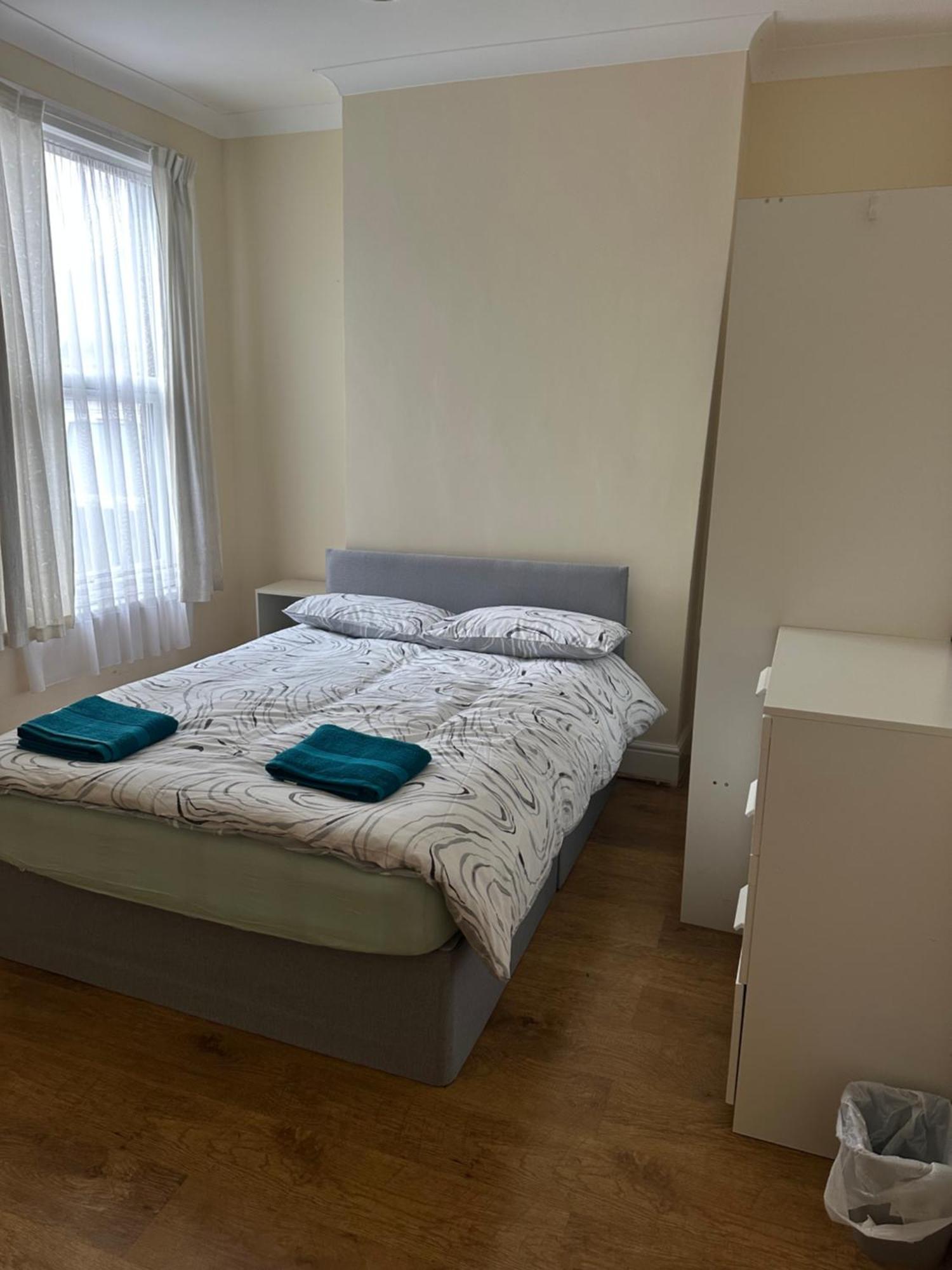 Lovely 2bedrooms Grove Walthamstow *